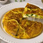 Frittata farcita in padella pronta in 5 minuti: il trucco veloce che cambia davvero tutto cucina